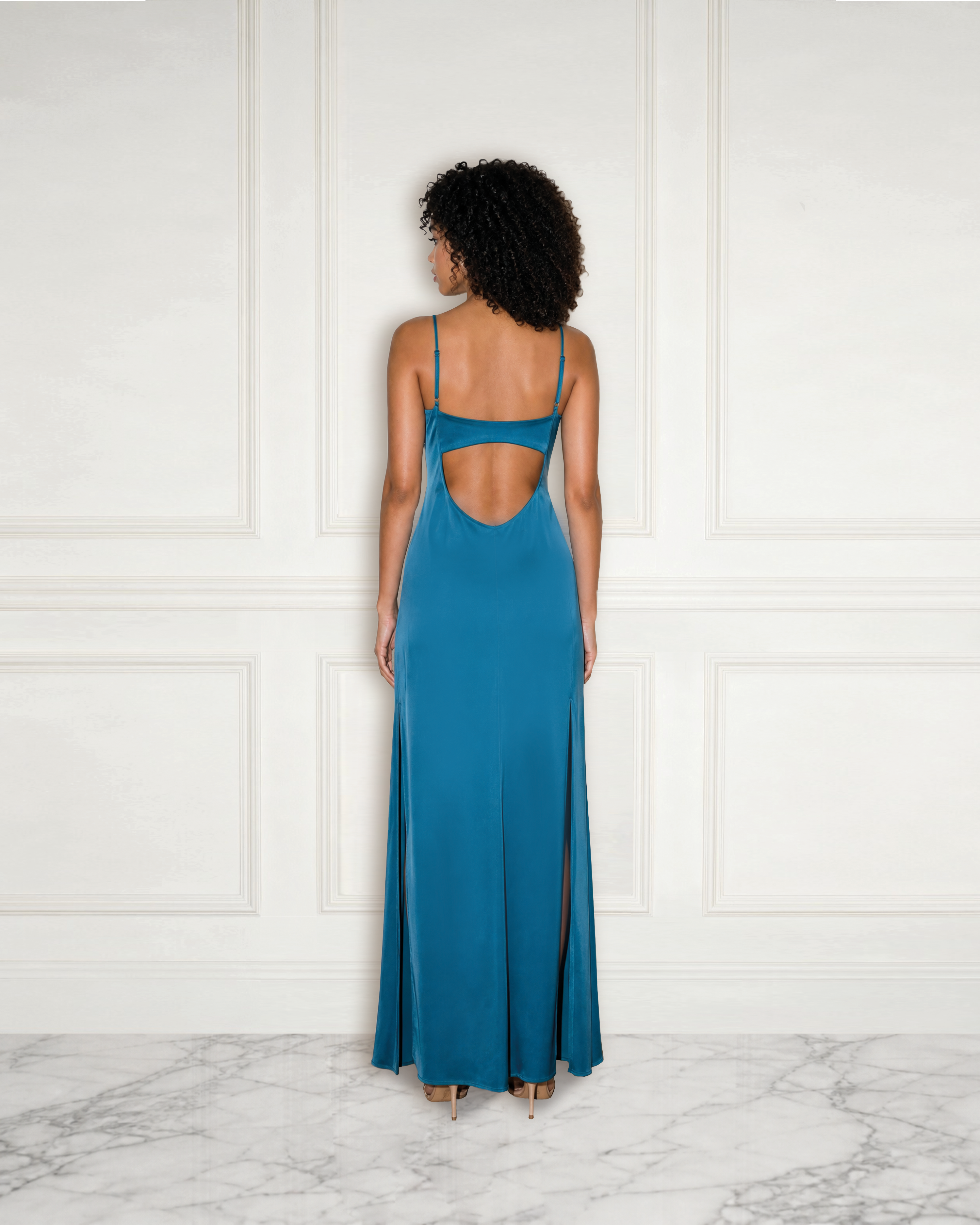 #Color_Colonial Blue